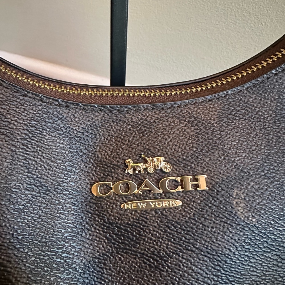 🌹BEAUTIFUL Coach • Teri Signature Leather Canvas Monogram Hobo Bag • EUC - Picture 7 of 15